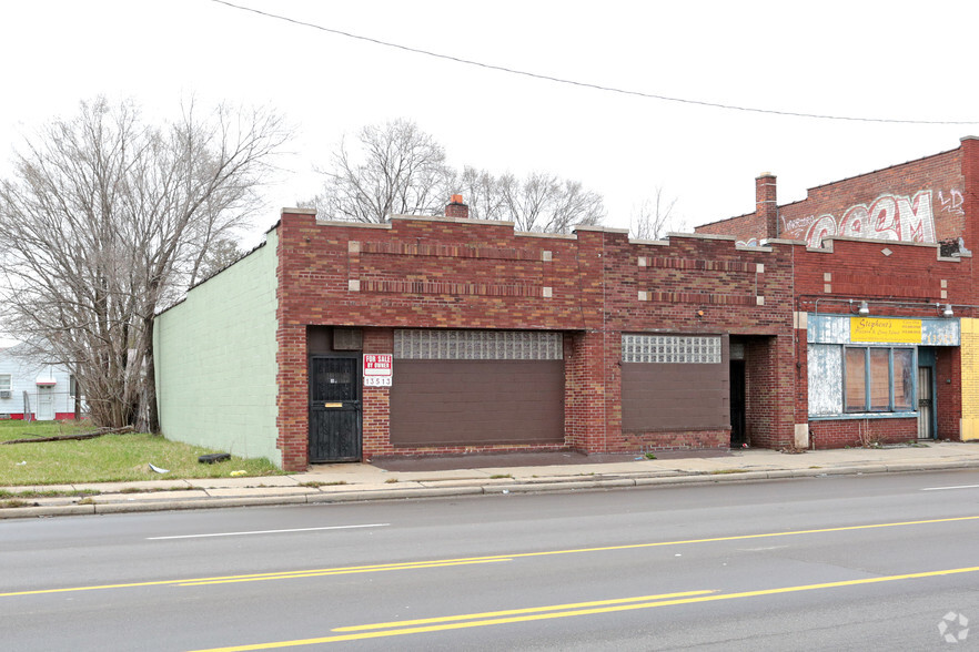 13513 E 7 Mile Rd, Detroit, MI for sale - Primary Photo - Image 1 of 1