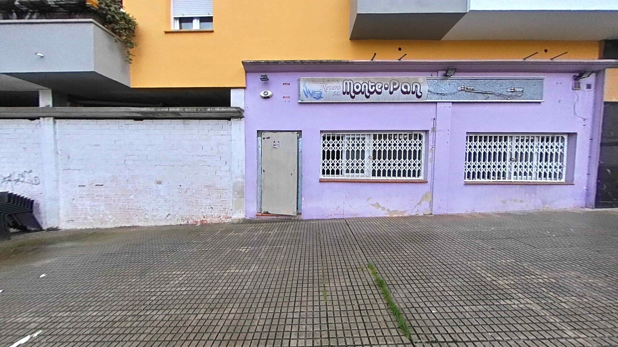 Retail in Mérida for sale Building Photo- Image 1 of 36