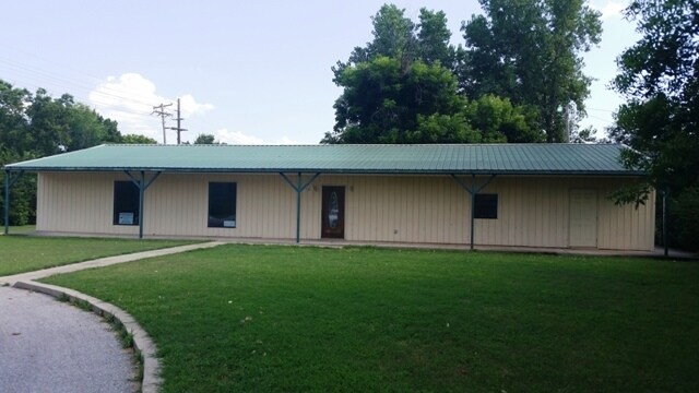 1704 W Main St, Duncan, OK for lease Primary Photo- Image 1 of 3
