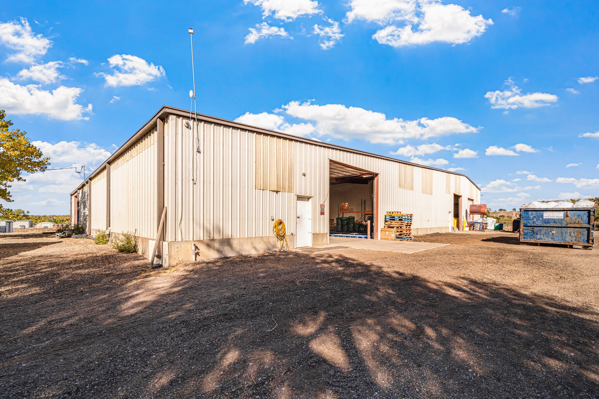 1215 Santa Fe Dr, Pueblo, CO à vendre Photo du bâtiment- Image 1 de 31