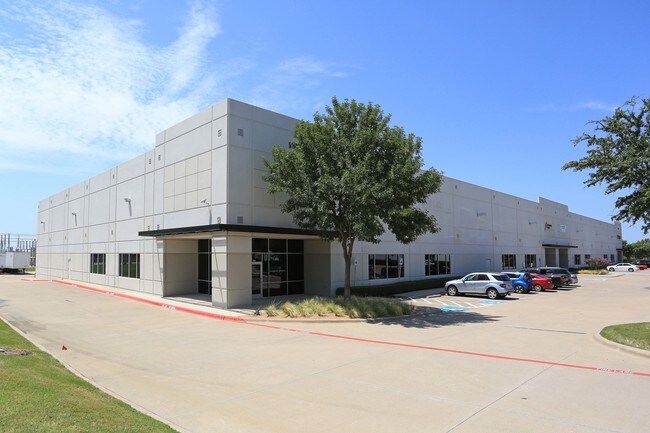 More details for 1700 Tech Centre Pky, Arlington, TX - Office, Industrial for Lease