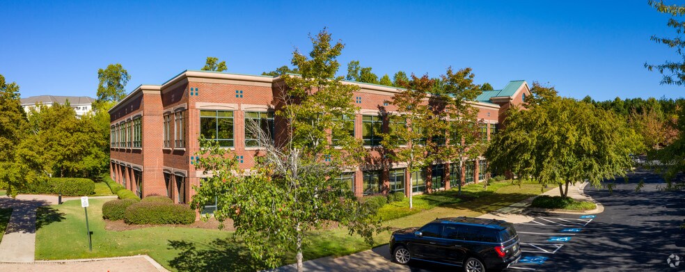 11340 Lakefield Dr, Duluth, GA à louer - Photo du bâtiment - Image 3 de 19