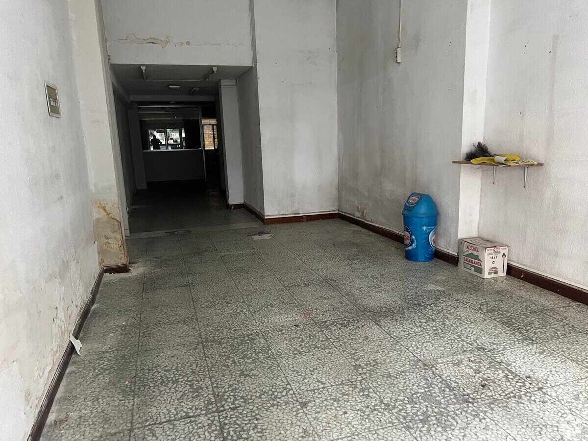 Calle de San Lamberto, 13, Madrid, MAD 28017 -  -  - Photo intérieure - Image 1 of 12