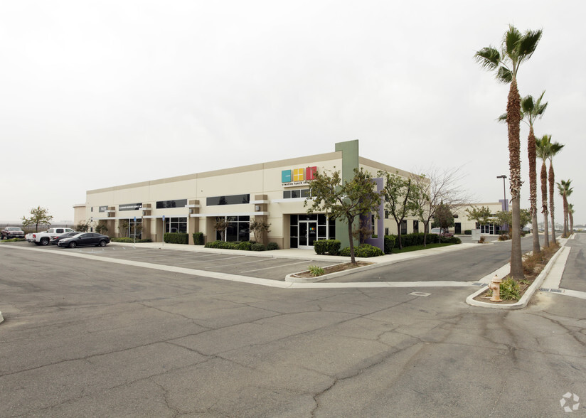 2809 Unicorn Rd, Bakersfield, CA for lease - Primary Photo - Image 1 of 5