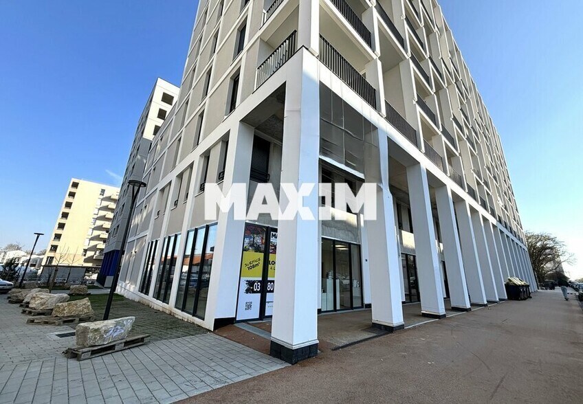 28 Allée De La Poudrière, Dijon for lease - Building Photo - Image 3 of 9