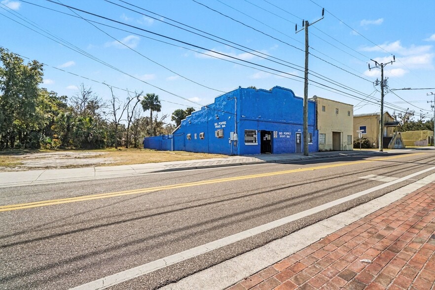 1013 Historic Goldsboro Blvd, Sanford, FL for sale - Building Photo - Image 2 of 15
