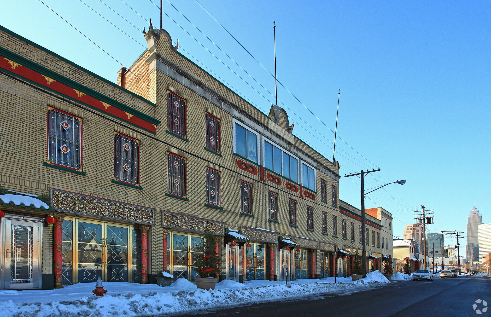 Portefeuille de 4 propriétés à vendre sur LoopNet.ca Photo principale- Image 1 de 5