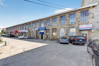 Plus de détails pour 418 Quequechan St, Fall River, MA - Flex à vendre