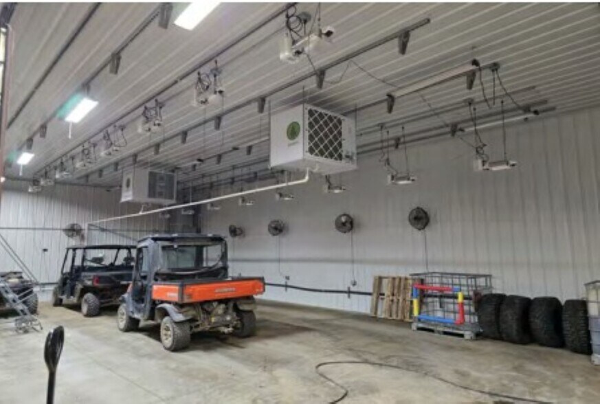 3171 Alabaster Rd, Alabaster, MI à vendre - Photo intérieure - Image 3 de 10