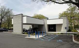 Plus de détails pour 60 Great Neck Rd, Great Neck, NY - Commerce de détail à louer