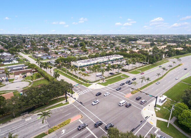 Plus de détails pour 11431-11461 W Oakland Park Blvd, Sunrise, FL - Commerce de détail à louer