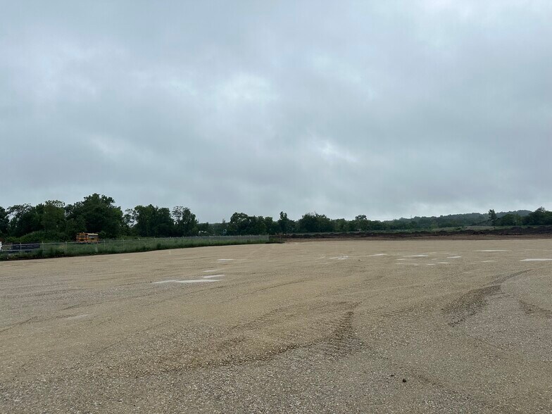 5810 N Ninth St, Delphi, IN à louer - Autre - Image 2 de 7