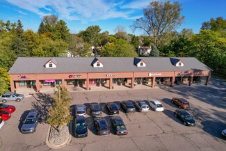 Plus de détails pour 3320 E Lake Lansing Rd, East Lansing, MI - Vente au détail à louer