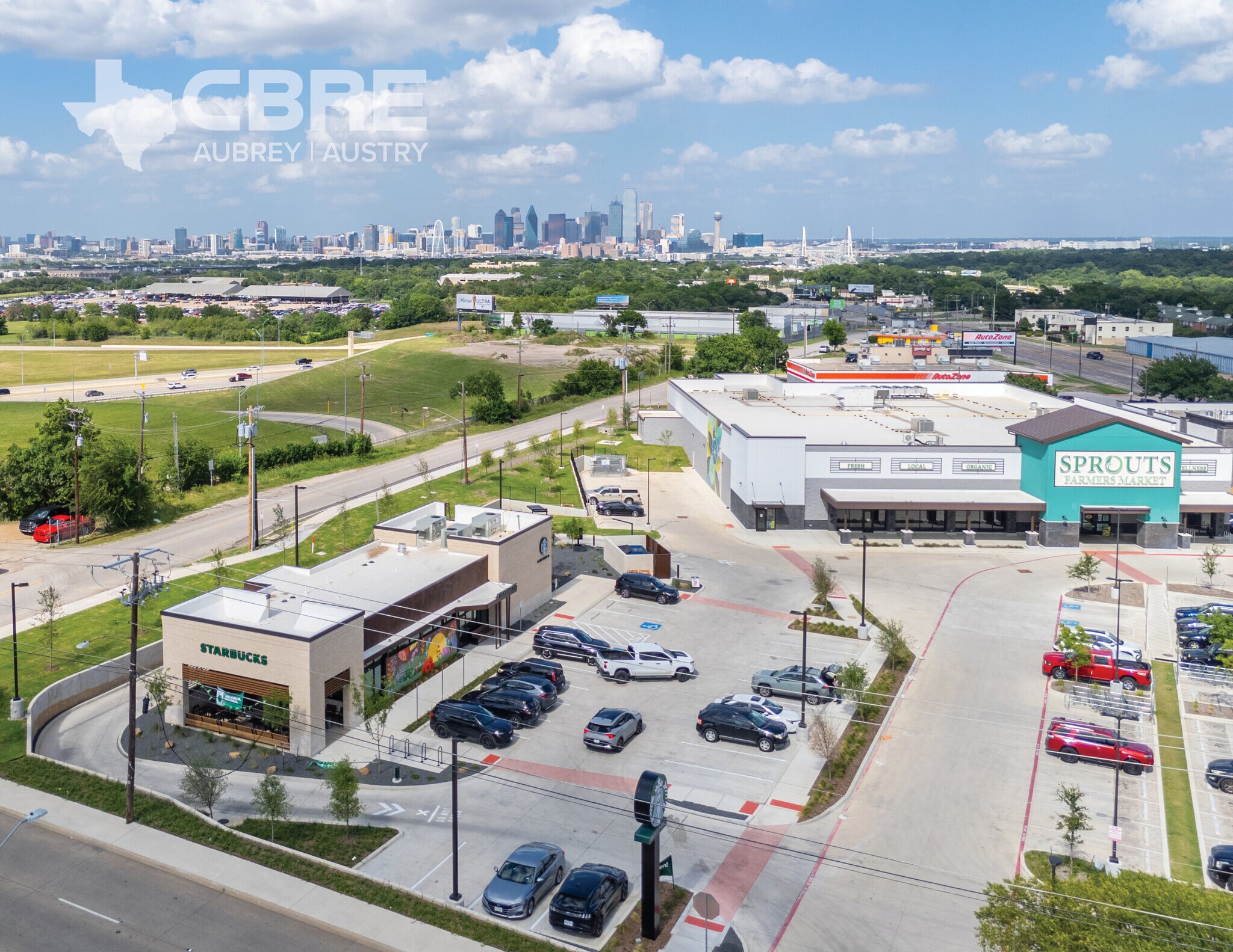 1350 N Hampton Rd, Dallas, TX à vendre Photo du bâtiment- Image 1 de 4