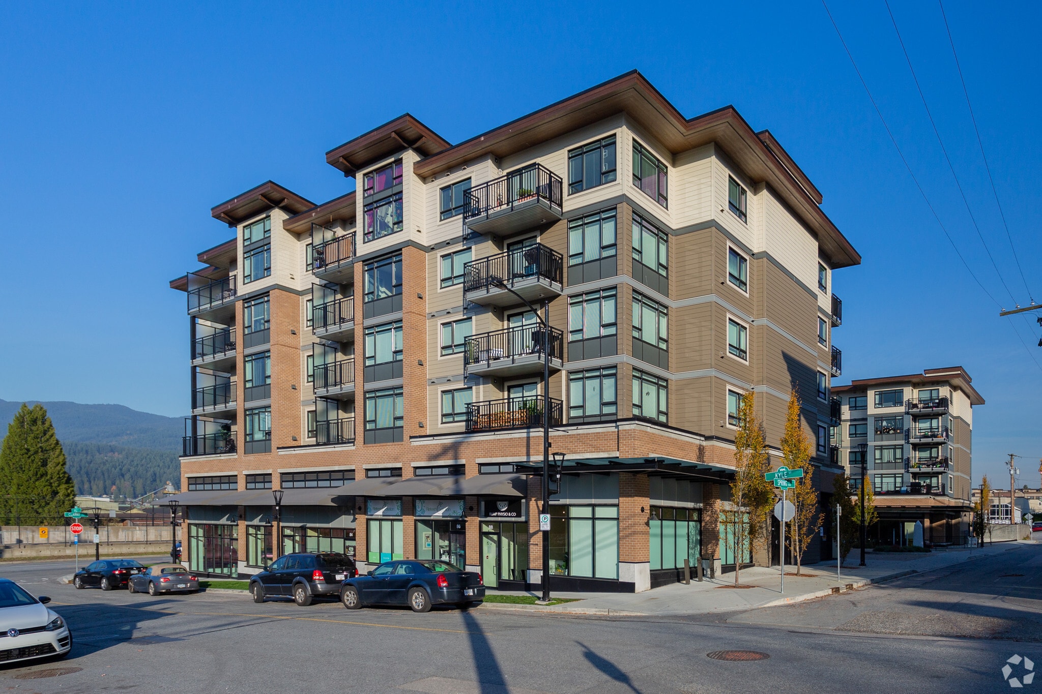 2515 Clarke St, Port Moody, BC for lease Primary Photo- Image 1 of 2