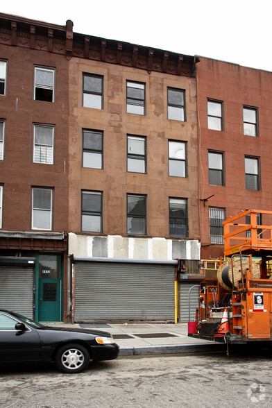 1170 Fulton St, Brooklyn, NY for lease - Building Photo - Image 1 of 8