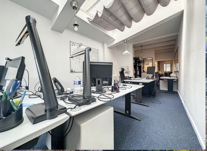 162 Boulevard Du Montparnasse, Paris for sale - Building Photo - Image 1 of 11