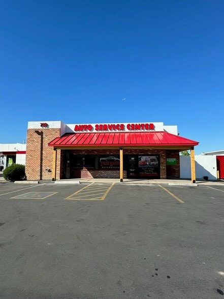 746 W Southern Ave, Mesa, AZ for lease - Building Photo - Image 3 of 7