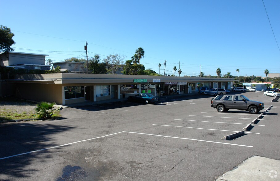 1401-1417 Cleveland St, Clearwater, FL à vendre - Photo principale - Image 1 de 32