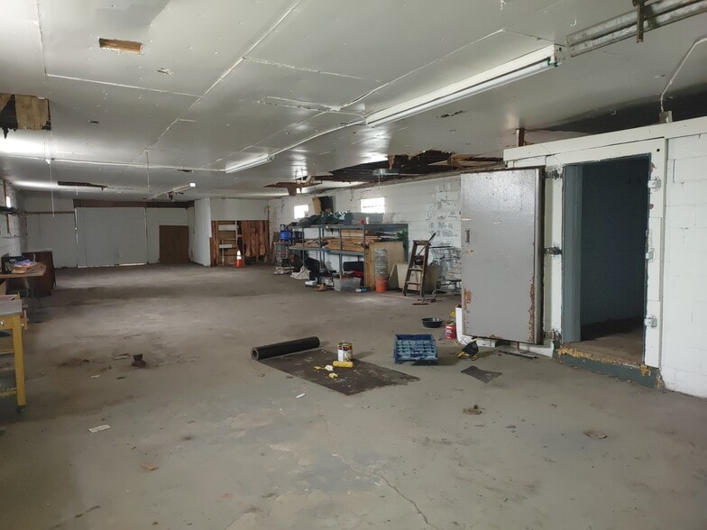 3041 Kedzie, Chicago, IL for sale - Building Photo - Image 3 of 9