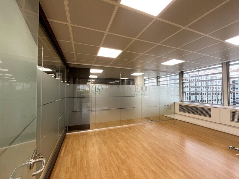 Calle de Núñez de Balboa, 120, Madrid, Madrid à louer - Photo du bâtiment - Image 3 de 29