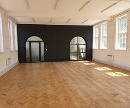 141 Rocky Ln, Birmingham for lease Interior Photo- Image 2 of 2