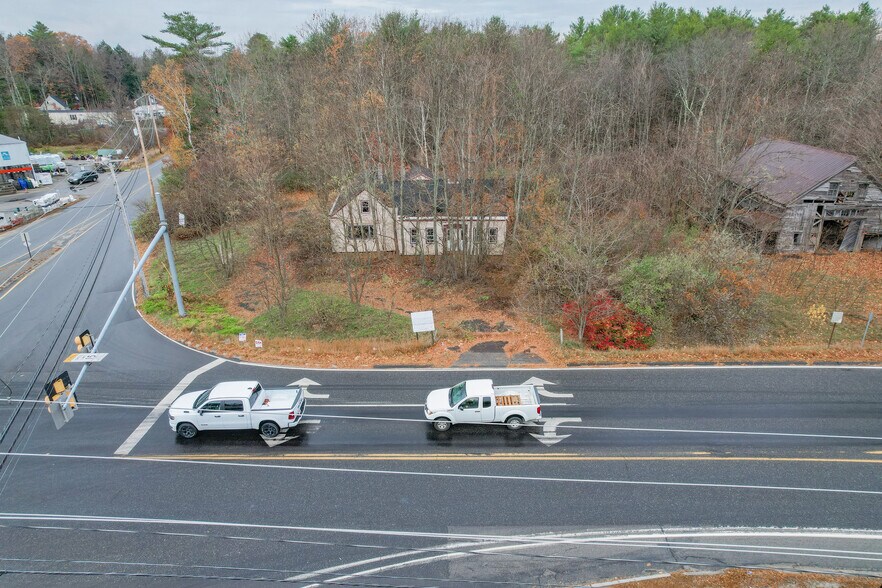 414 Narragansett Trl, Buxton, ME à louer - Photo du bâtiment - Image 3 de 4