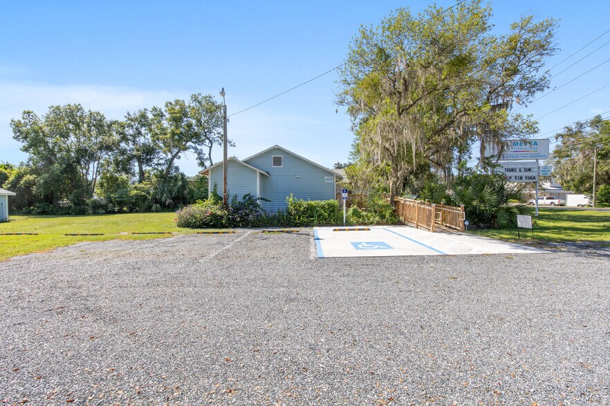 1703 NE 8th Rd, Ocala, FL à vendre - Photo du bâtiment - Image 3 de 28