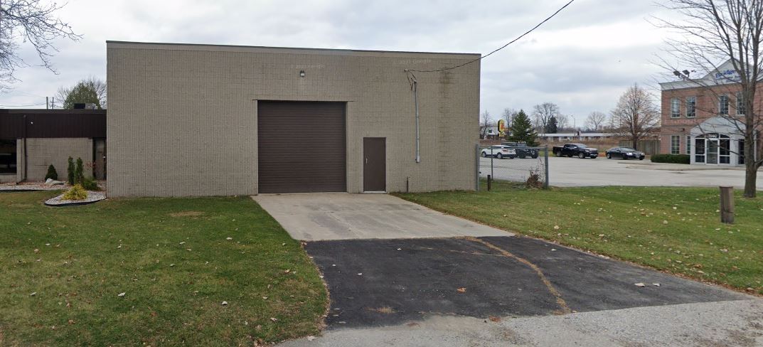 2120 Continental Av, Windsor, ON à vendre Photo principale- Image 1 de 1