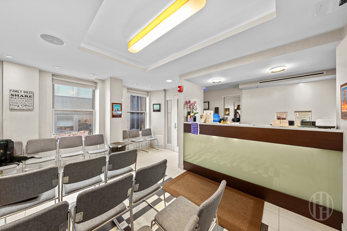 104-110 E 40th St, New York, NY 10016 - Unit 801 - - Interior Photo - Image 2 of 18