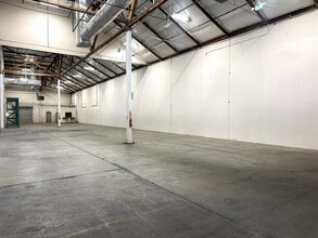 1575 Crane Way, Sparks, NV for lease Interior Photo- Image 2 of 4