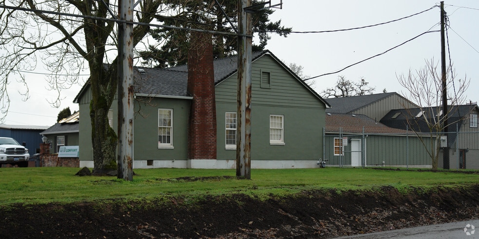 804-812 Old Salem Rd NE, Albany, OR for lease - Primary Photo - Image 2 of 3