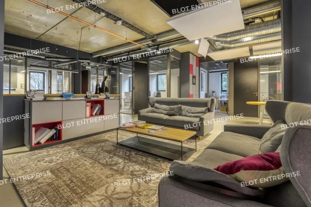 Bureau dans Orvault à vendre Photo du bâtiment- Image 1 de 16