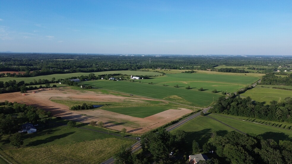 2539 Logmill Rd, Haymarket, VA for sale - Building Photo - Image 3 of 7