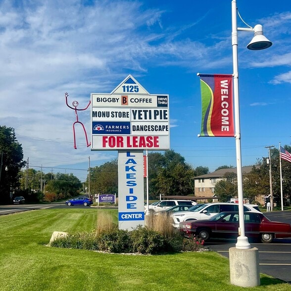 1125 E Michigan Ave, Battle Creek, MI for lease - Building Photo - Image 3 of 12