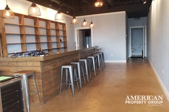 3704 Webber St, Sarasota, FL à louer Photo intérieure- Image 1 de 2