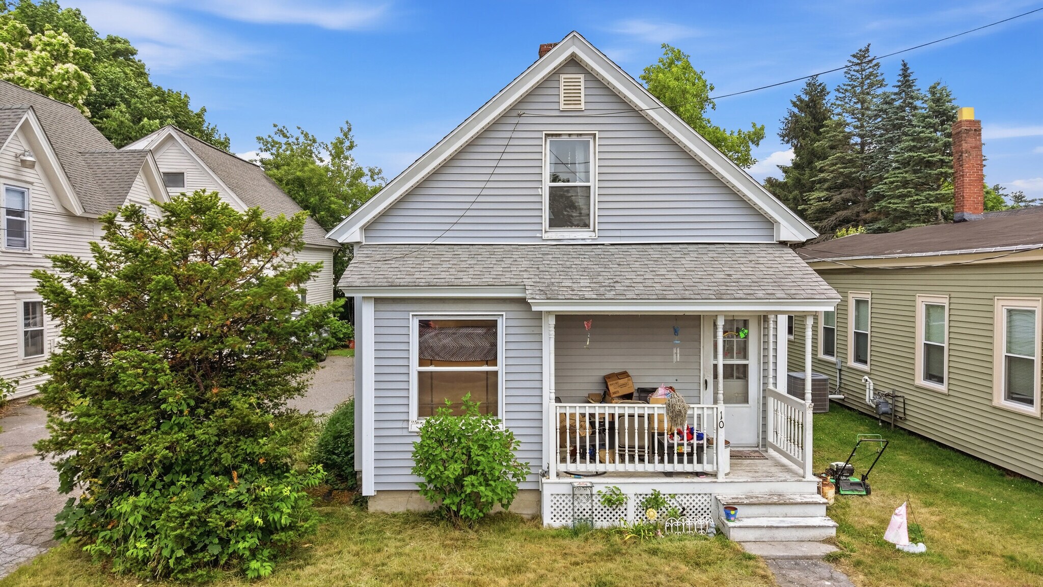 10 Birch St, Derry, NH à vendre Photo du bâtiment- Image 1 de 11