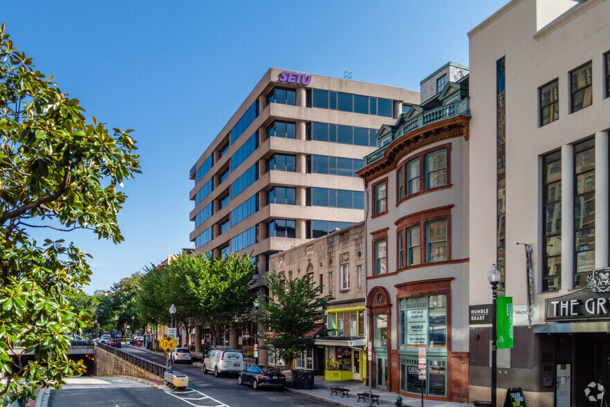 1351 Connecticut Ave NW, Washington, DC à louer - Photo du bâtiment - Image 3 de 12