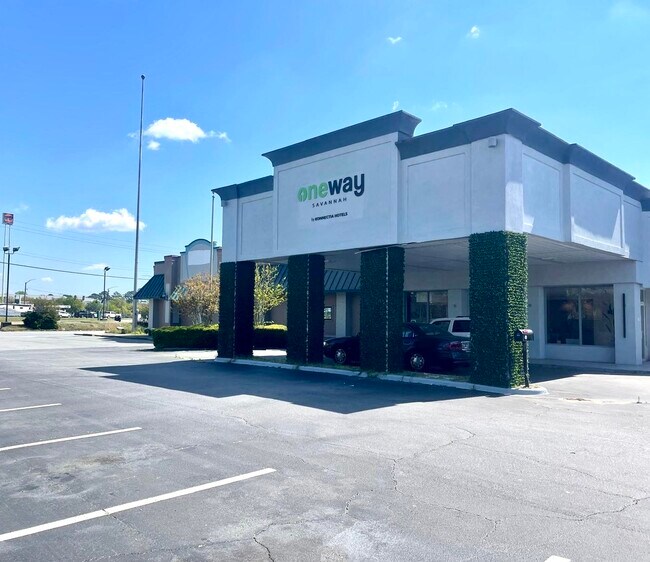 Plus de détails pour 3 Gateway Blvd S, Savannah, GA - Services hôteliers à vendre