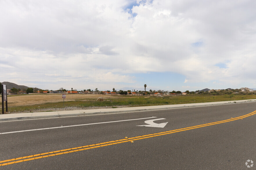 Berea Rd @ Normandy Rd, Menifee, CA for lease - Building Photo - Image 3 of 4