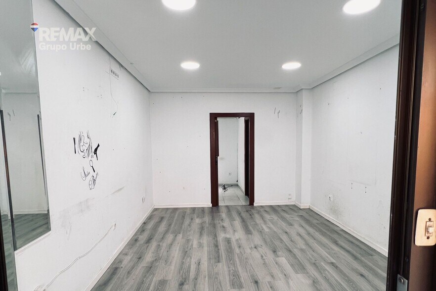 Calle del Doctor Salgado, 2, Madrid, Madrid for lease - Interior Photo - Image 3 of 5