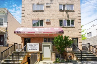 Plus de détails pour 76 Battery Ave, Brooklyn, NY - Multi-résidentiel à vendre