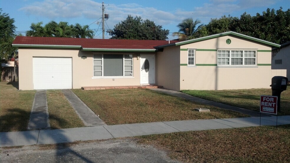 9381 Nassau Dr, Cutler Bay, FL à vendre - Photo du bâtiment - Image 1 de 1