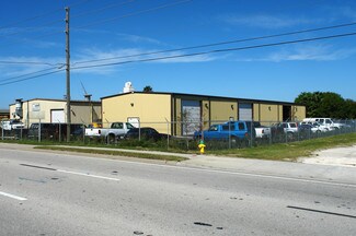 Plus de détails pour 4143 118th Ave N, Clearwater, FL - Industriel à louer