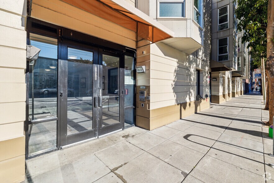 1028 Howard St, San Francisco, CA à louer - Photo du bâtiment - Image 2 de 24