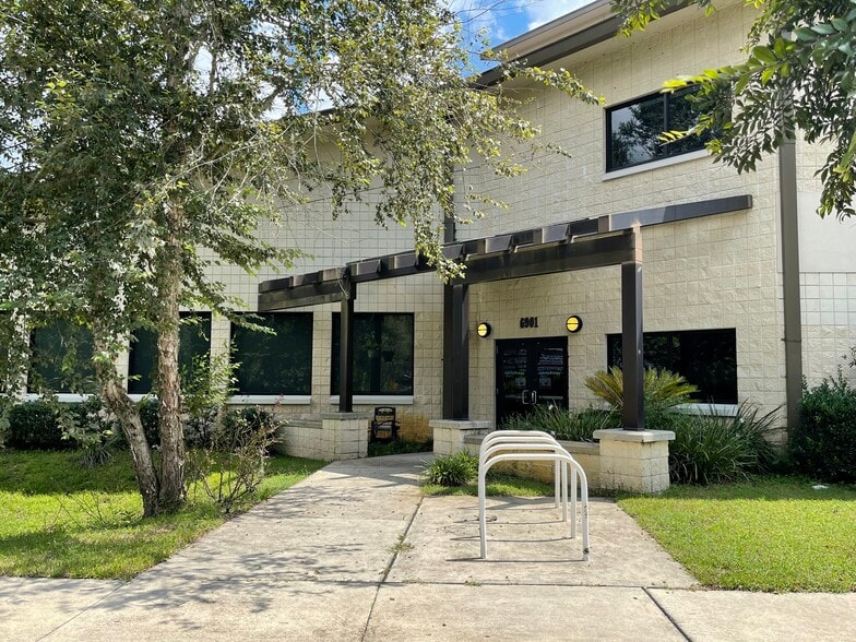 6901 SW 24th Avenue, Gainesville, FL for sale - Building Photo - Image 2 of 24