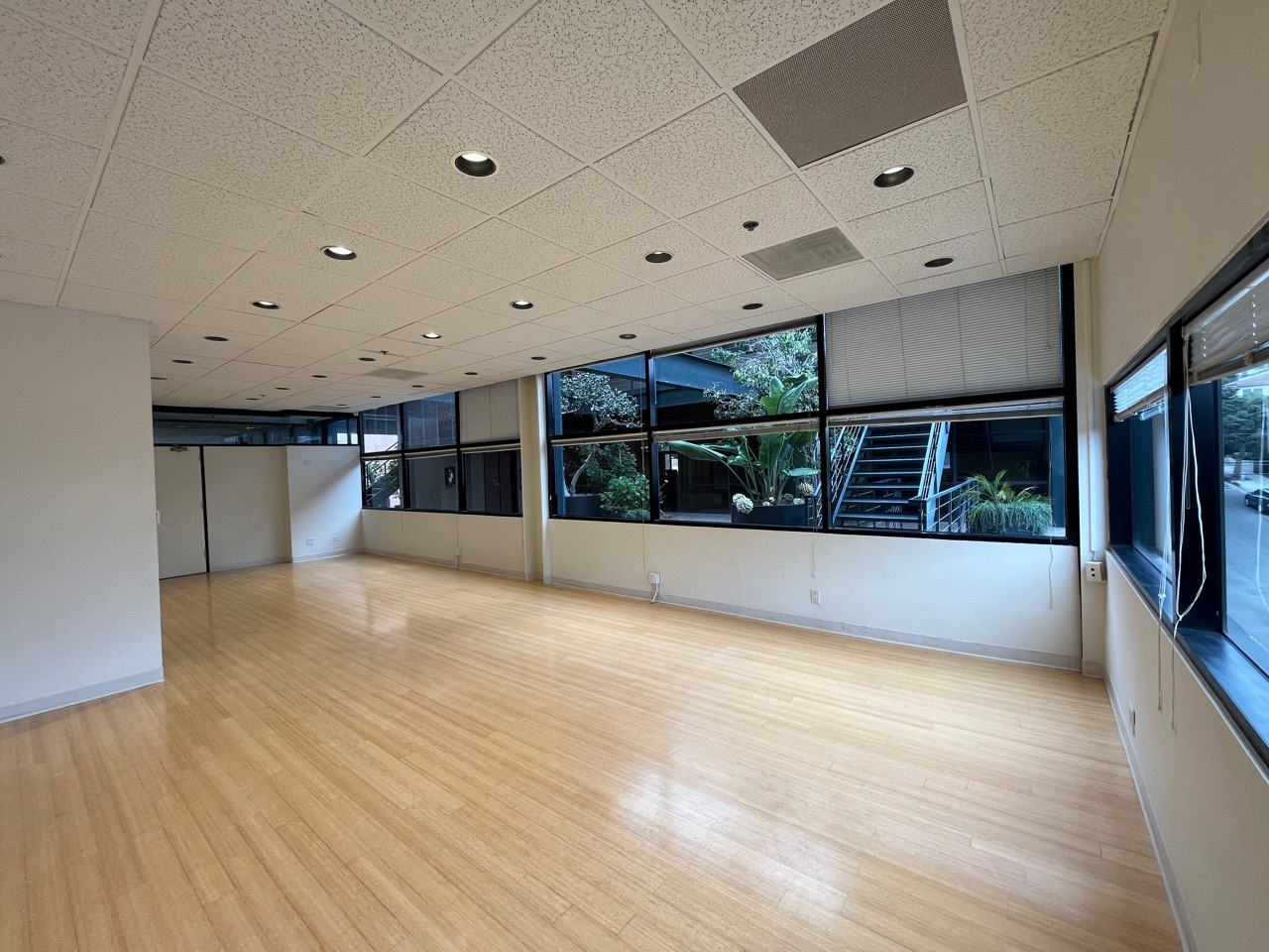 3015 Main St, Santa Monica, CA for lease Interior Photo- Image 1 of 4