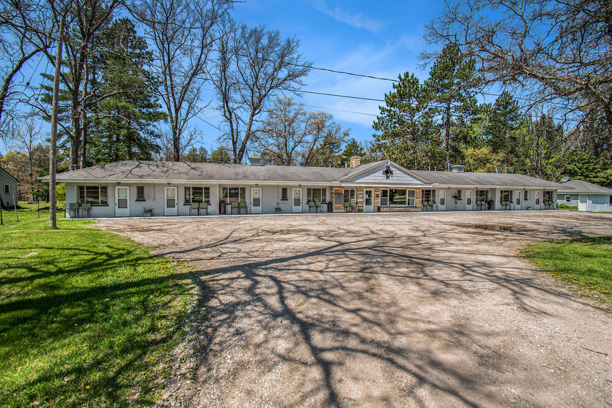 7852 S Grayling Rd, Grayling, MI à vendre - Photo du b timent - Image 1 de 1