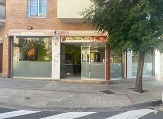 Plus de détails pour Multi-résidentiel à vendre