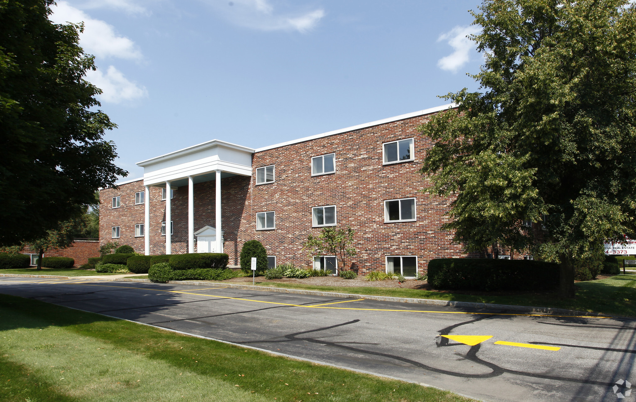 105 Loudon Rd, Concord, NH for sale Primary Photo- Image 1 of 1